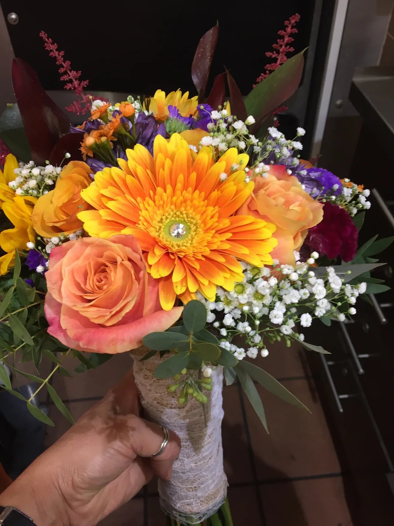 Flowers by Rey — wedding bouquet, photograph 009