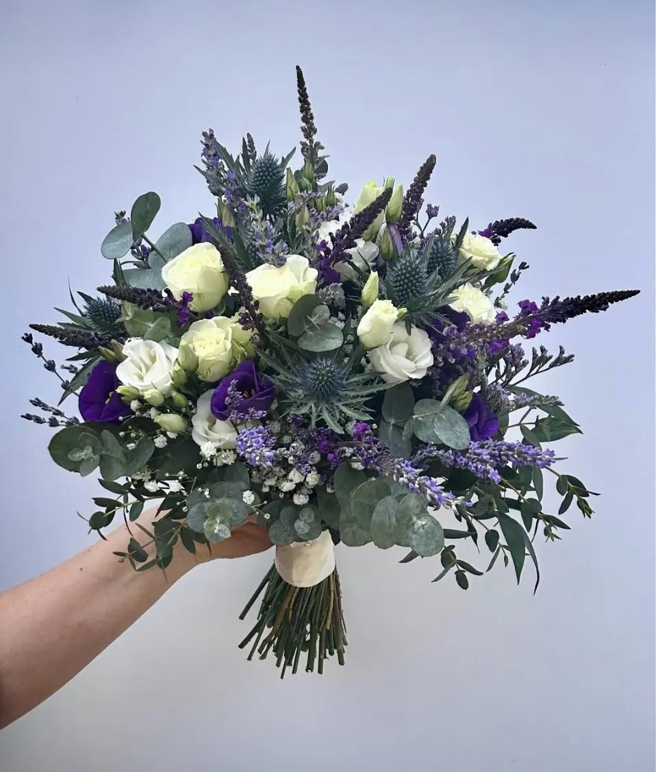Flowers by Rey — wedding bouquet, photograph 032