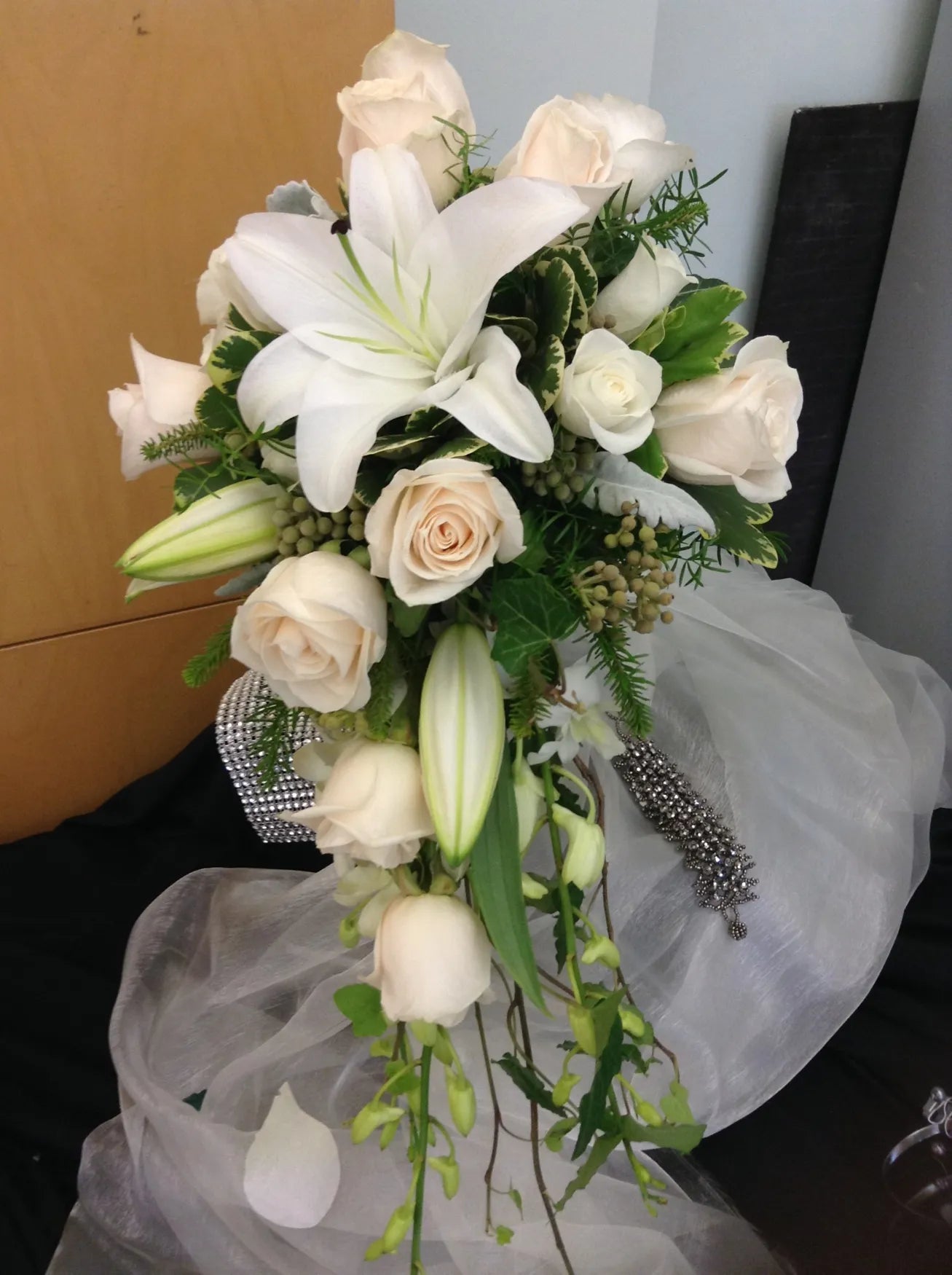 Flowers by Rey — wedding bouquet, photograph 022