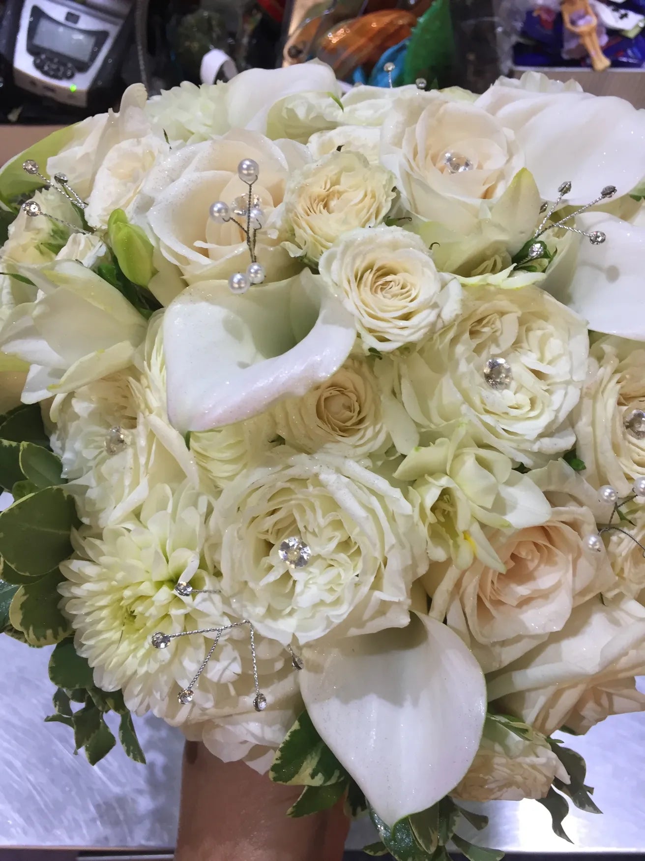 Flowers by Rey — wedding bouquet, photograph 035