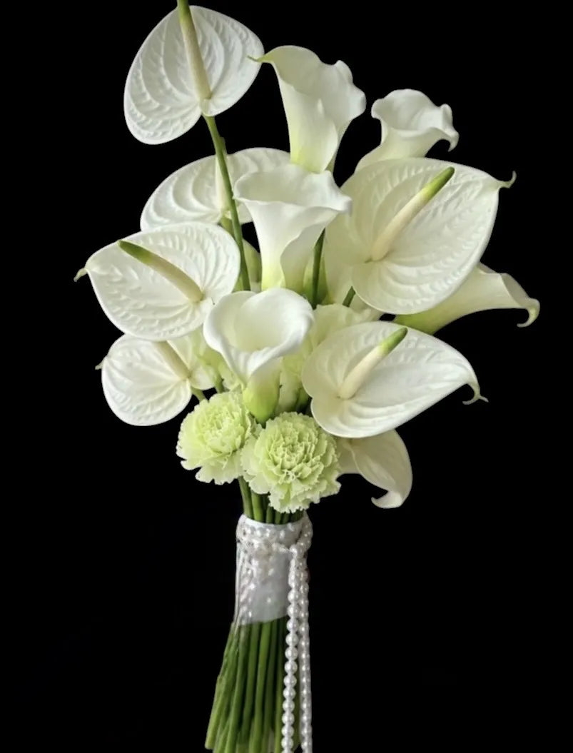 Flowers by Rey — wedding bouquet, photograph 114